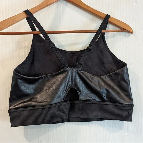 CACIQUE women's black faux leather bralette size 18/20 - Picture 6 of 7